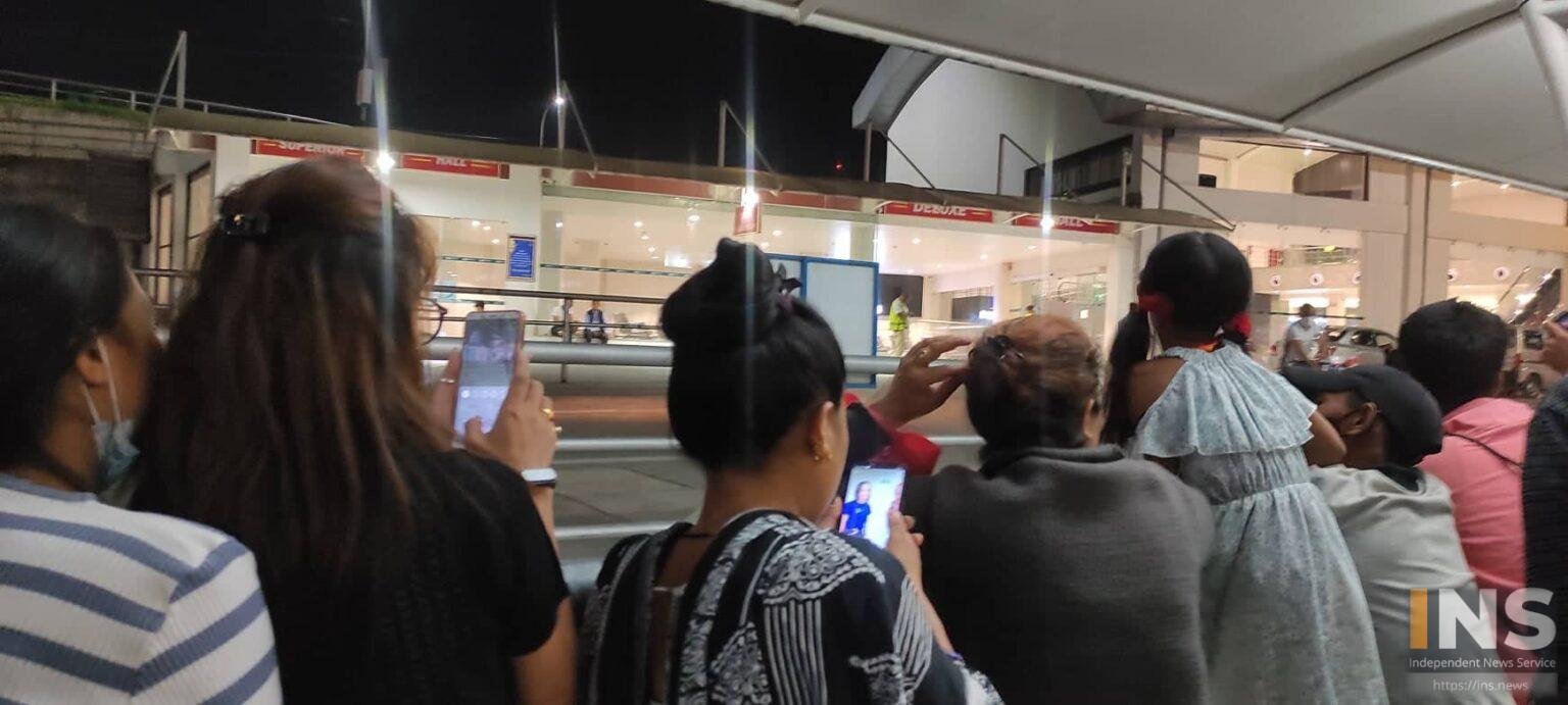 airport airport