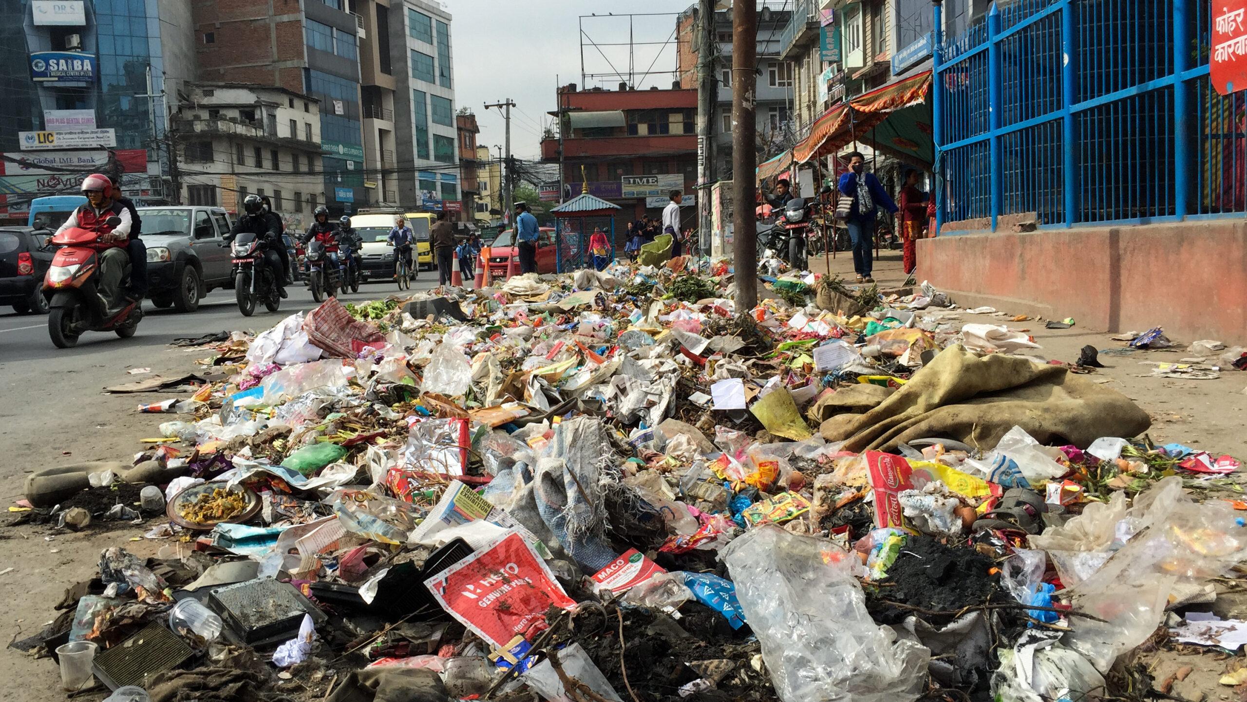 dumped-trash-on-patan-main-street-1