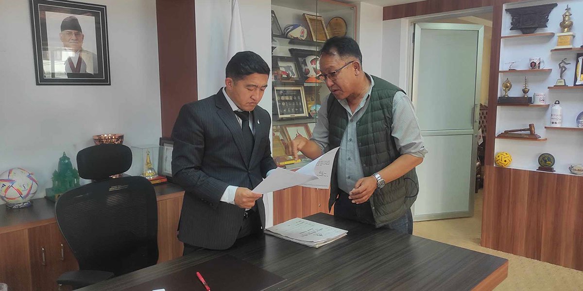 Tanka_devendra_kumar_serchan