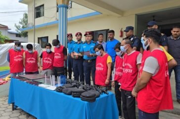 Nine people who commit online fraud