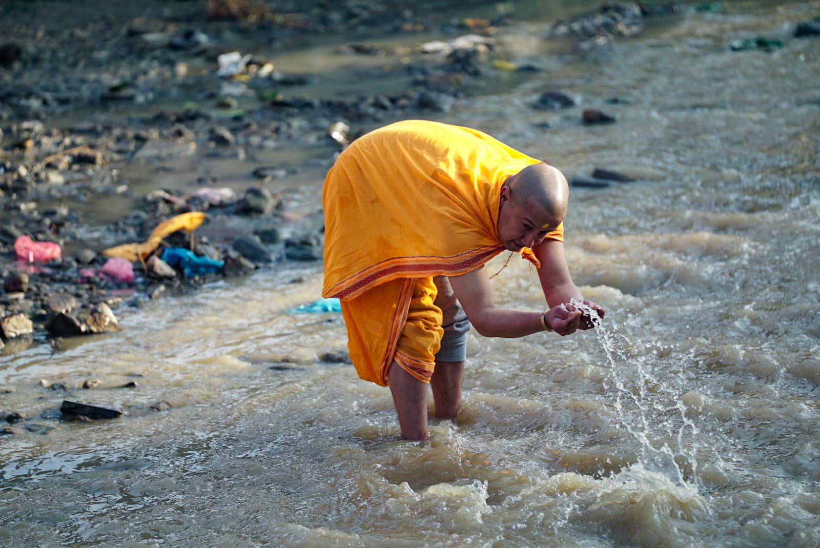 Monday Aunshi celebrated by taking a silent bath at Gokarnashwar Temple Monday Aunshi celebrated by taking a silent bath at Gokarnashwar Temple