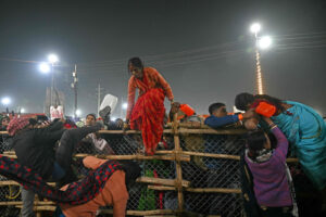 INDIA-RELIGION-HINDUISM-FESTIVAL-ACCIDENT