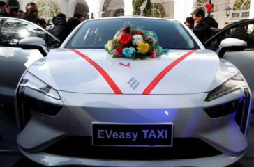 e car