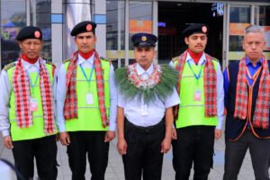 Security personnel who resisted vandalism at Bhatbhateni honored with Rs 5 lakh cash and five grade promotions
