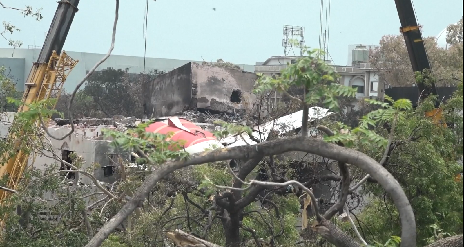 Pressure to find cause of Air India plane crash Pressure to find cause of Air India plane crash