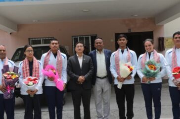 4 swimmers at World Aquatics