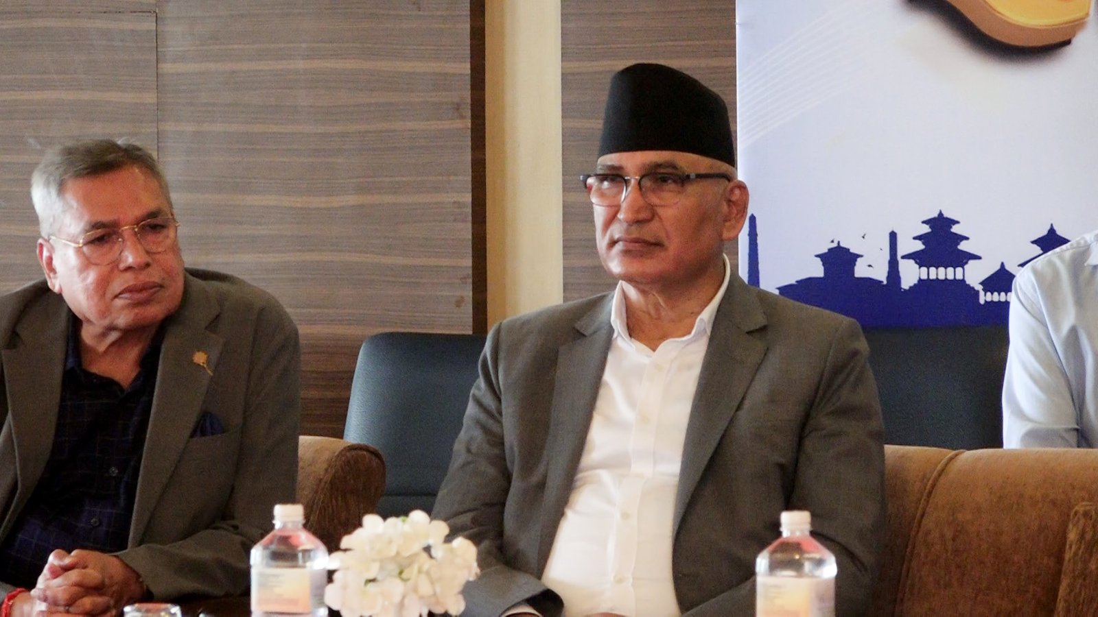 Arthamantri.00_26_00_00.Still019