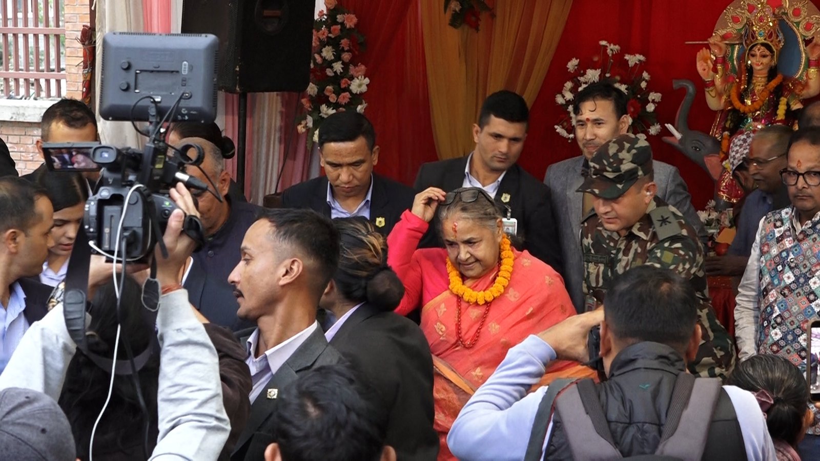 Photo (17) (1) Photo (17) (1)