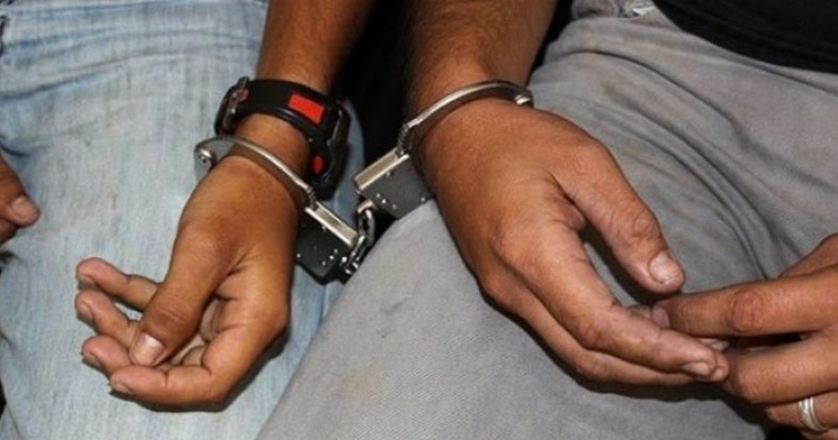 Two people arrested Two people arrested