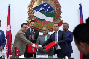 Declaration of unity between two NRNAs in the presence of the Prime Minister and Minister