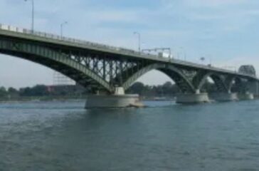 The Peace Bridge border crossing from Buffalo, New York to Fort Erie, Ontario.