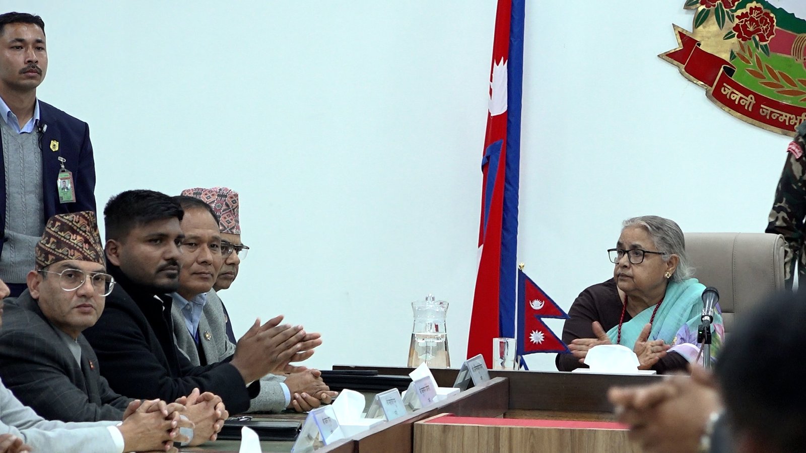 Prime Minister and Genji sign 10-point agreement