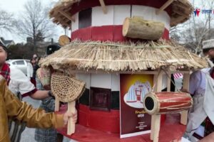 युजीएसएद्वारा शनिवार पेन्सिल्भेनियाको ह्यारिसबर्गमा शनिवार आयोजित ग्राण्ड तमु ल्होसार कार्यक्रममा झ्याँकी सहितको रयाली 