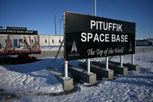 pituffik base