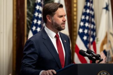 JD VANCE
