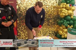 लक्ष्मी ज्वलर्स ह्यारिसबर्गले गत शनिवार यसरी मनायो दोस्रो वार्षिक उत्सव (भिडियो)